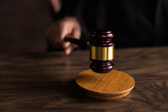 win case, court case spells.